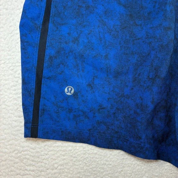 Lululemon Pace Breaker Shorts Men M Blue Marble Linerless Run Training LM7AGXS - Picture 2 of 8